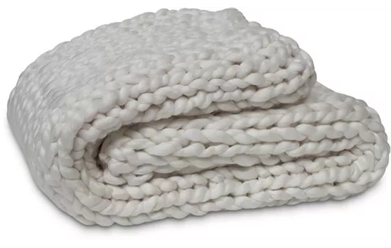 fleur ami Acrylic Knitted Throw (with filler) 130x170cm fleur ami Acrylic Knitted Throw (with filler) 130x170cm