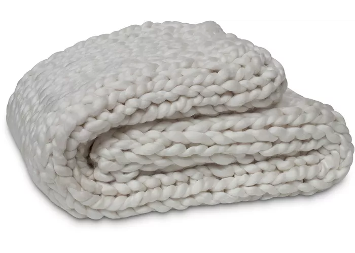 fleur ami Acrylic Knitted Throw (with filler) 130x170cm fleur ami Acrylic Knitted Throw (with filler) 130x170cm