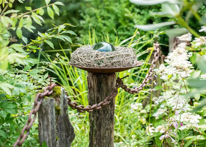 Gartengestaltung mit Dekor – fantasievolle Gartendekoration